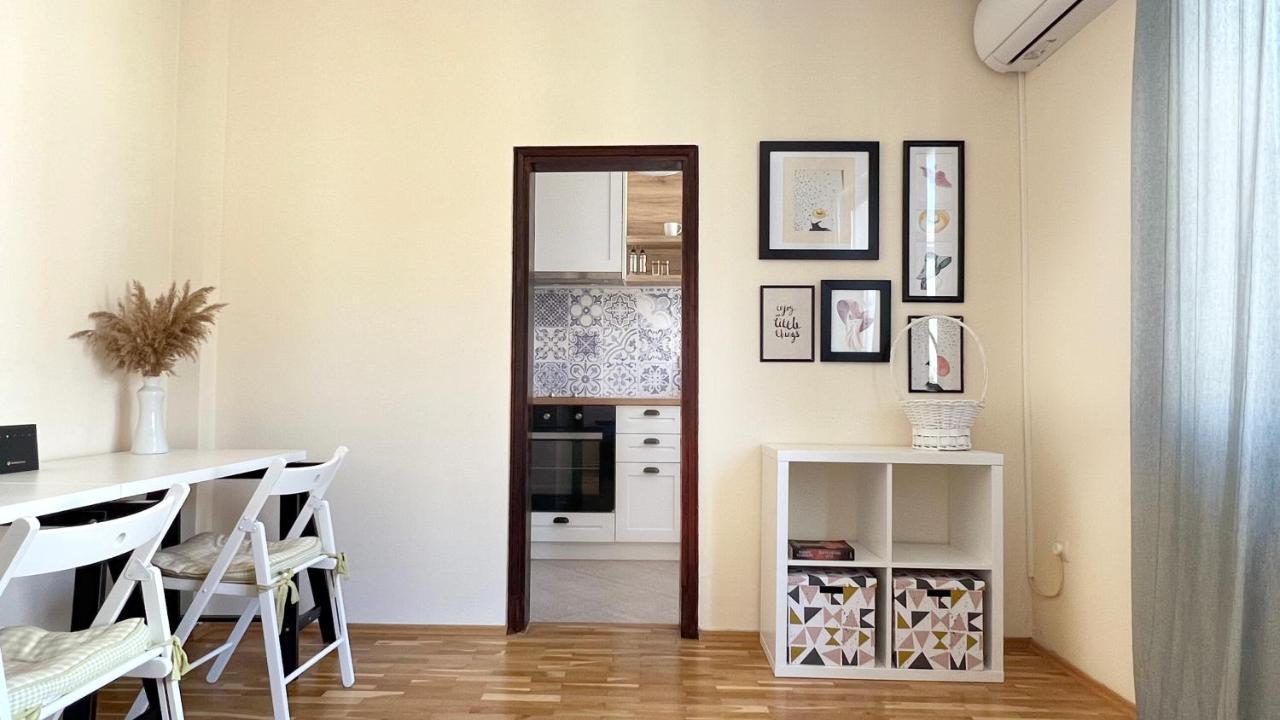 Lovely Apartment With Balcony In Pomorie Old Town By Flat Mаnаger Esterno foto