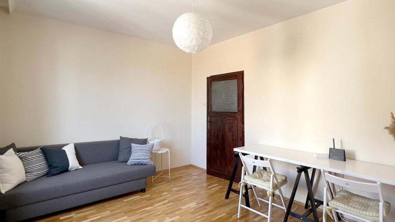 Lovely Apartment With Balcony In Pomorie Old Town By Flat Mаnаger Esterno foto