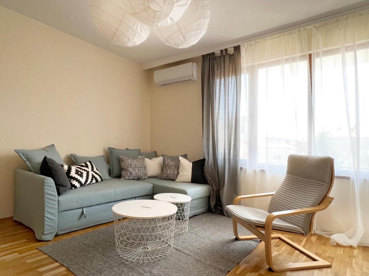 Lovely Apartment With Balcony In Pomorie Old Town By Flat Mаnаger Esterno foto